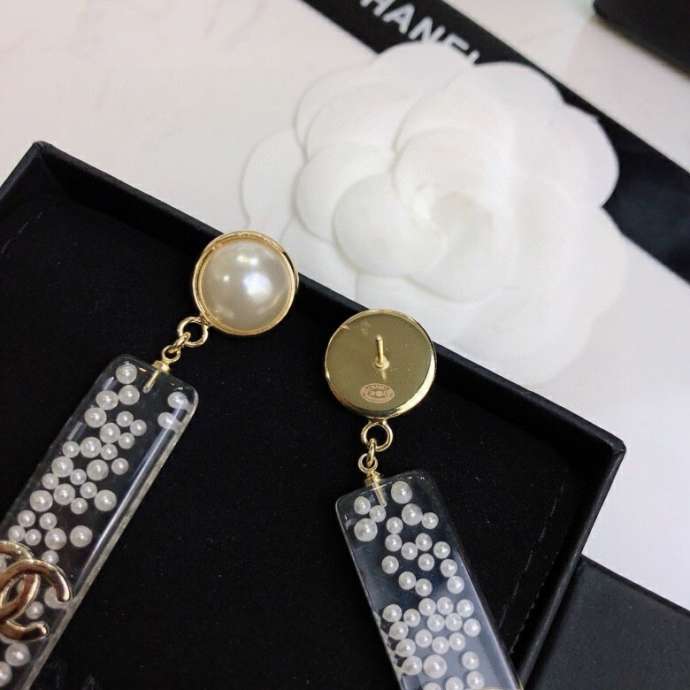 Picture of Chanel Earring _SKUChanelearring0819574344